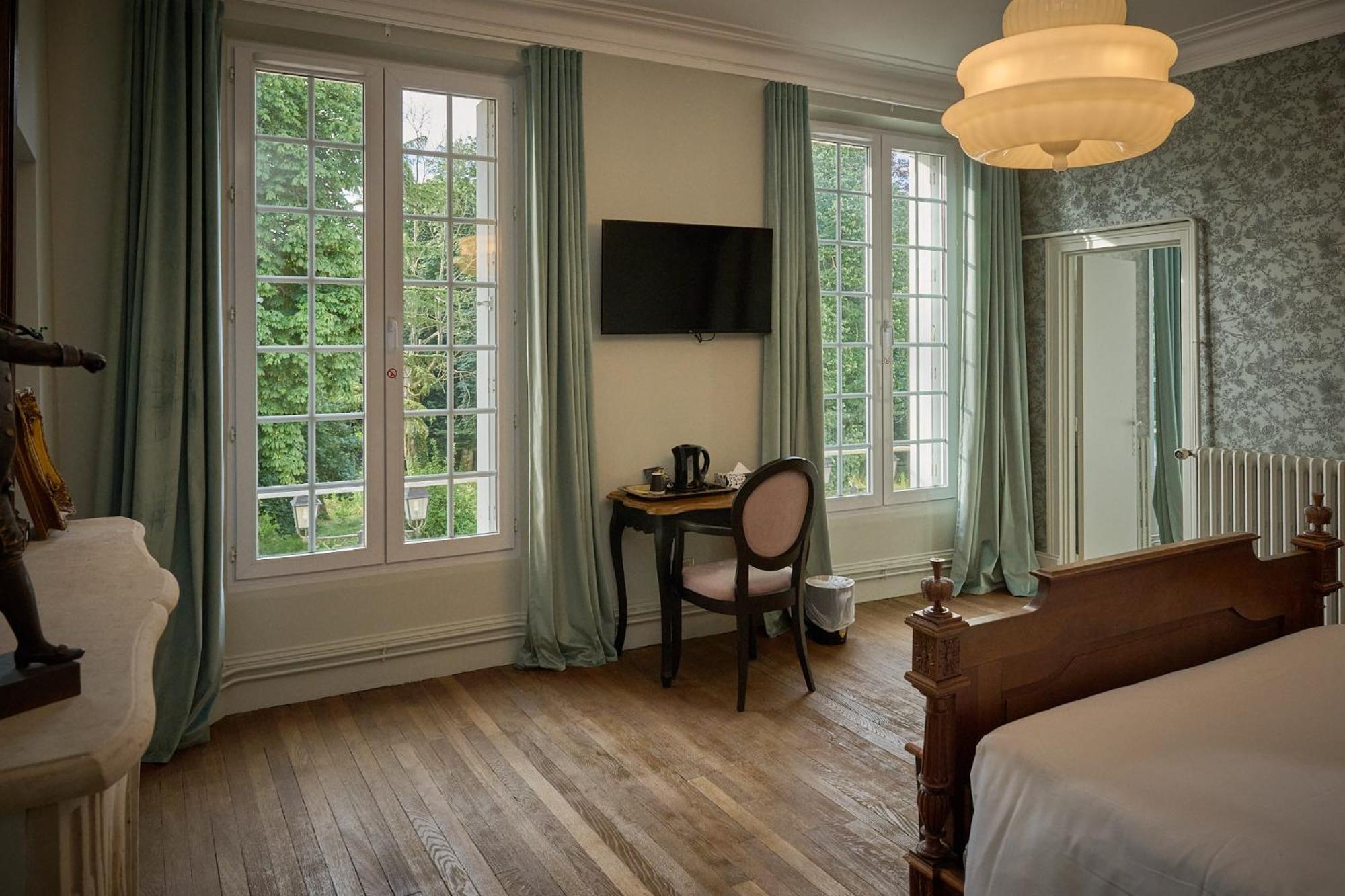 Hostellerie du Bois-Guibert Bonneval  Zimmer foto