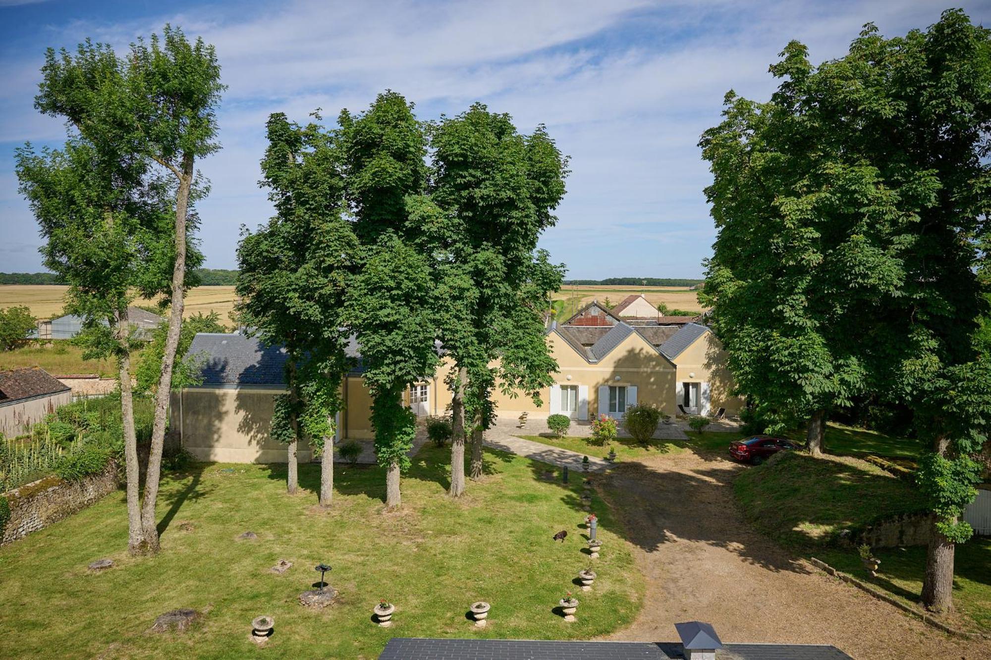 Hostellerie du Bois-Guibert Bonneval  Exterior foto
