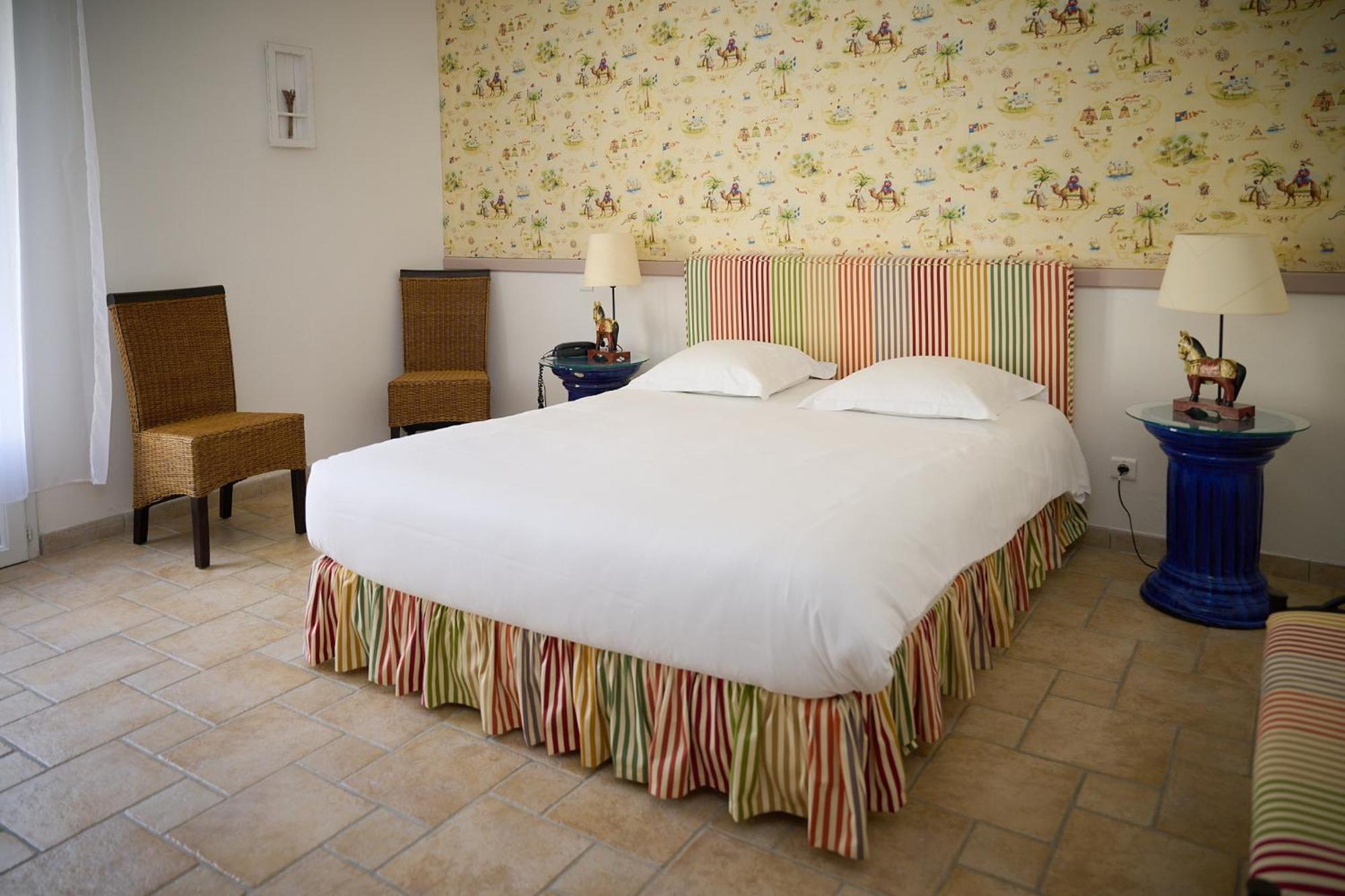 Hostellerie du Bois-Guibert Bonneval  Zimmer foto